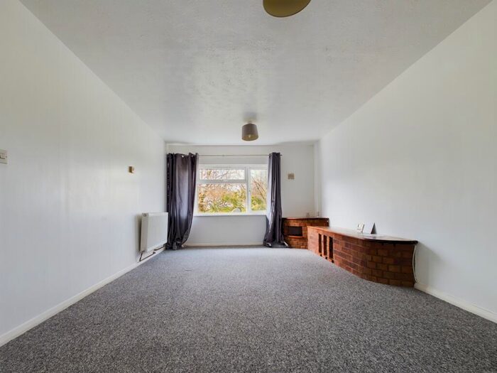 1 Bedroom Flat To Rent In Novello Close, Brighton Hill, Basingstoke, RG22