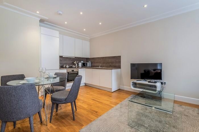 1 Bedroom Flat To Rent In Hamlet Gardens, King Street, Hammersmith, W6