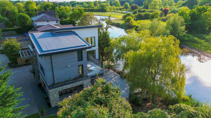 4 Bedroom Detached House For Sale In Riverside Off Tiddington Road, Stratford Upon Avon, Warwickshire., CV37