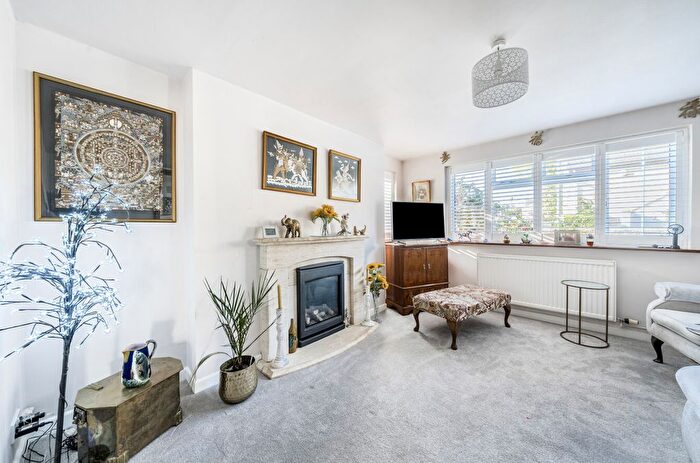 4 Bedroom Detached House For Sale In Ashcroft Gardens, Cirencester, Gloucestershire, GL7