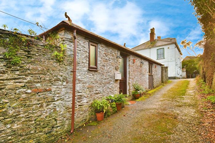 2 Bedroom Detached Bungalow For Sale In Mill Road, Tideford, Saltash, PL12