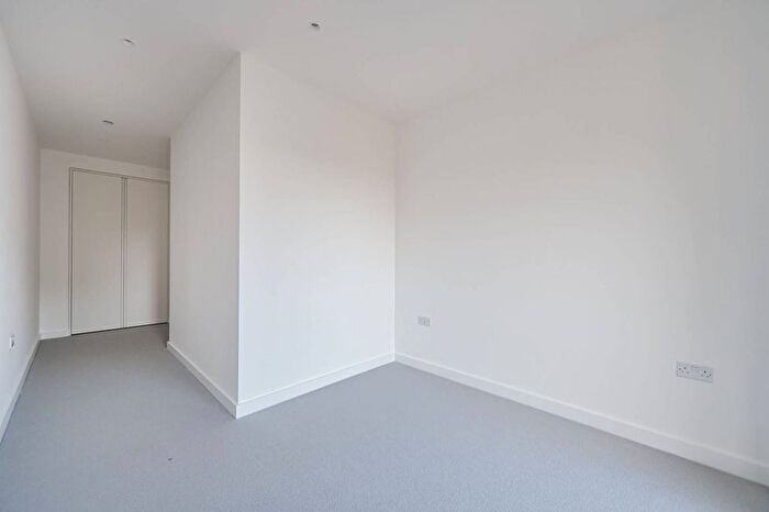 3 Bedroom Flat For Sale In Brent Cross Town, Brent Cross, NW2