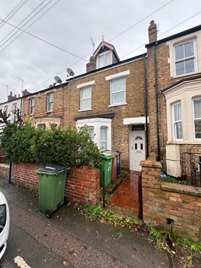 3 Bedroom Terraced House For Sale In St. Marys Road, Oxford, OX4