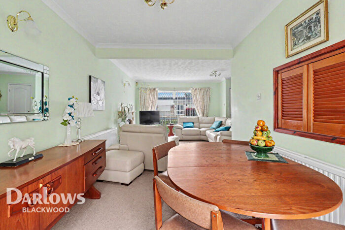 3 Bedroom Semi Detached House For Sale In Crown Lane, Blackwood, NP12
