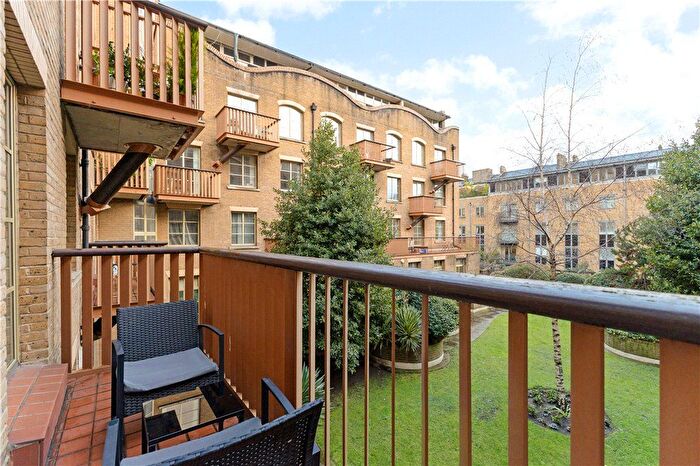 1 Bedroom Flat To Rent In The Circle, Queen Elizabeth Street, London, SE1