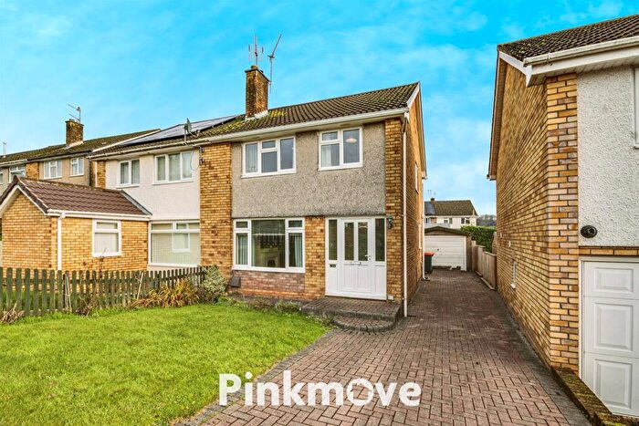 3 Bedroom House For Sale In Birchgrove Close, Newport, NP20