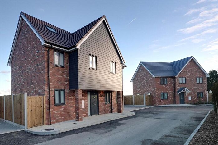 4 Bedroom Detached House For Sale In The Birches, Ash Tree Grove, Nine Ashes, Ingatestone, CM4