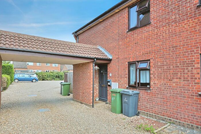 2 Bedroom Flat For Sale In South Green, Dereham, NR19