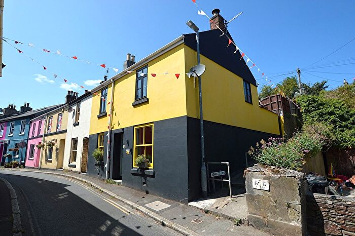 2 Bedroom Terraced House For Sale In West Street, Millbrook, Torpoint, Cornwall, PL10