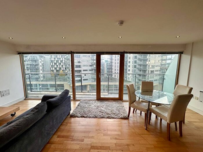 2 Bedroom Apartment To Rent In La Salle, Clarence Dock, LS10