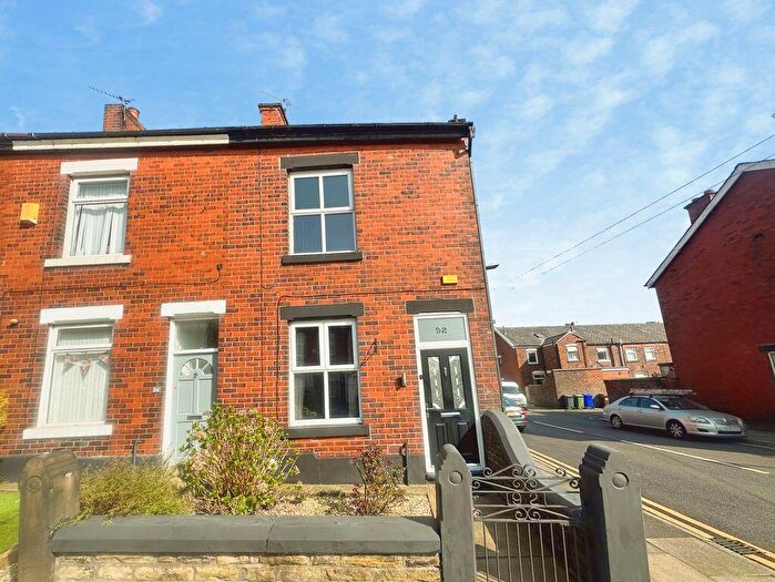 3 Bedroom Terraced House For Sale In Knowles Street, Manchester, M26