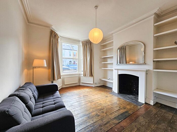 1 Bedroom Flat To Rent In Selkirk Road, London, SW17