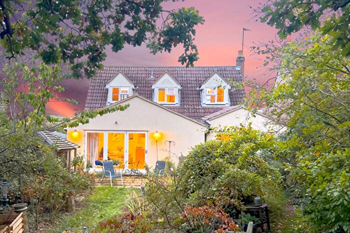 3 Bedroom Detached House For Sale In Thaxted Road, Debden, CB11