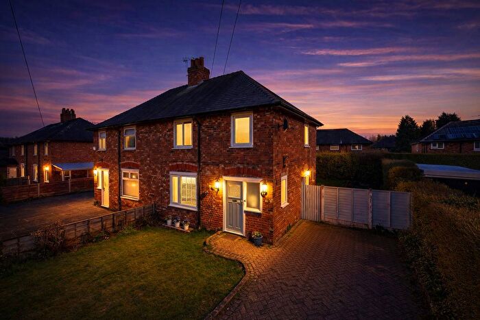 3 Bedroom Semi Detached House For Sale In Oak Road, Cheadle, SK8