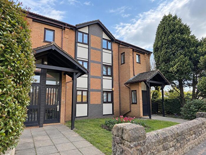 1 Bedroom Flat To Rent In Beaufort Road, St George, Bristol, BS5