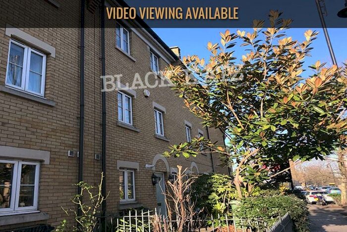 4 Bedroom Flat To Rent In Kelly Avenue, SE15