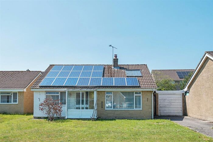 2 Bedroom Detached Bungalow For Sale In Zeals Rise, Zeals, Warminster, BA12