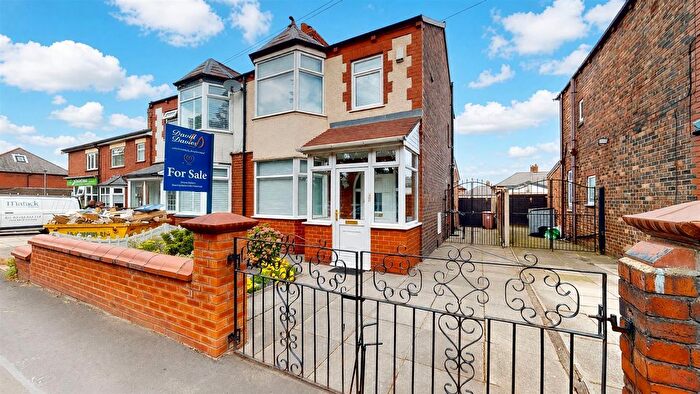 3 Bedroom Semi-Detached House For Sale In Knowsley Road, Eccleston, St Helens, WA10