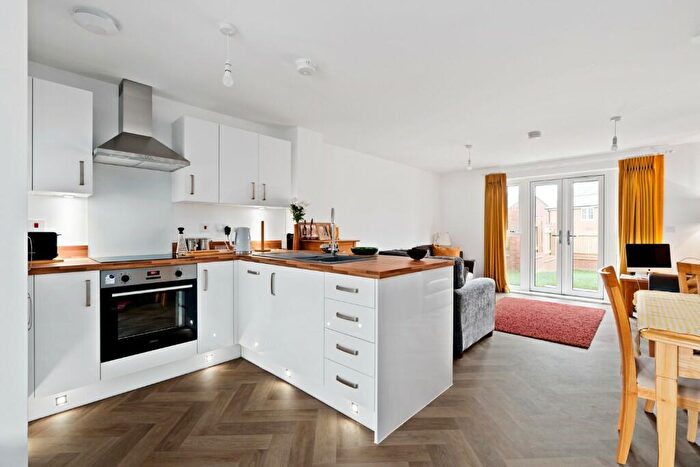 2 Bedroom Terraced House For Sale In Arden Drive, Warsash, SO31