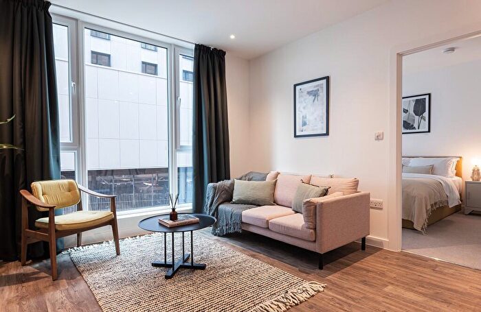 1 Bedroom Apartment To Rent In One Bedroom Apartment, The Almere, Avebury Boulevard, Milton Keynes, Buckinghamshire, MK9