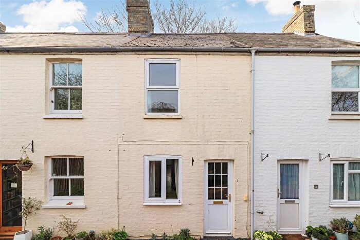 2 Bedroom Terraced House For Sale In Sleaford Street, Cambridge, CB1
