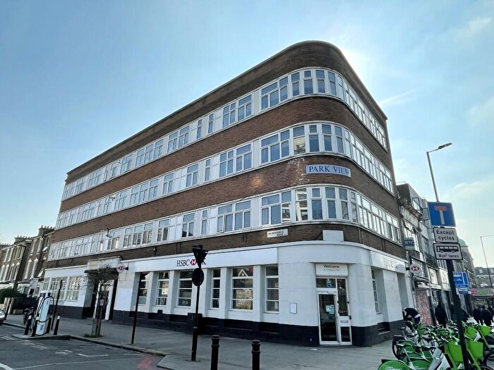 3 Bedroom Flat To Rent In Seven Sisters Road, London, N4