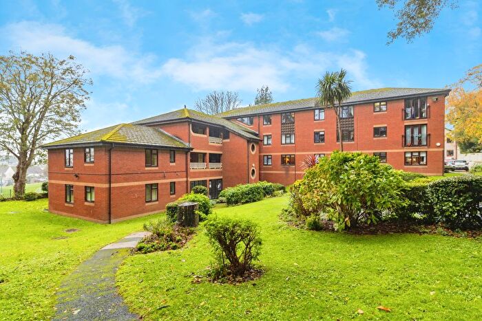 1 Bedroom Property To Rent In Oldway Road, Paignton, TQ3