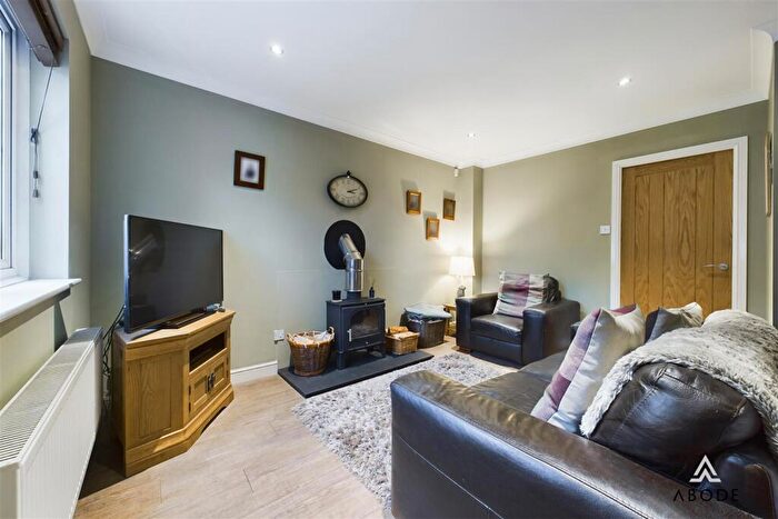 2 Bedroom Semi-Detached House For Sale In Lark Rise, Uttoxeter, Staffordshire, ST14
