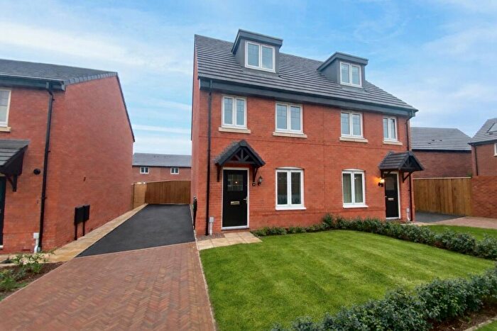 3 Bedroom Semi-Detached House To Rent In Robin Crescent, CW2