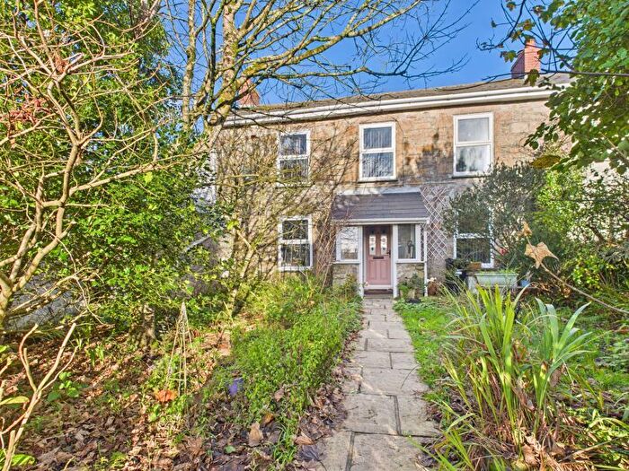 6 Bedroom Property For Sale In South Downs, Redruth, TR15