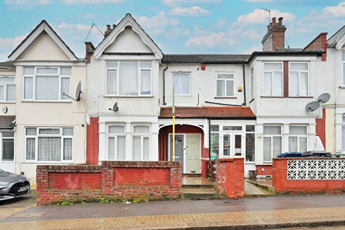 1 Bedroom Flat For Sale In Audley Road, Hendon, London, NW4