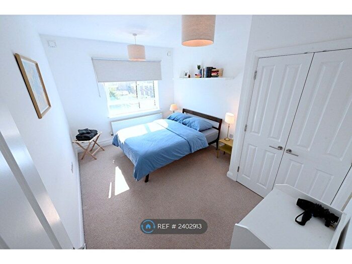 1 Bedroom Flat To Rent In Jude Court, London, SE4