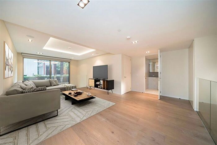 2 Bedroom Flat To Rent In Pearson Square, Fitzrovia Amp; Covent Garden, W1T