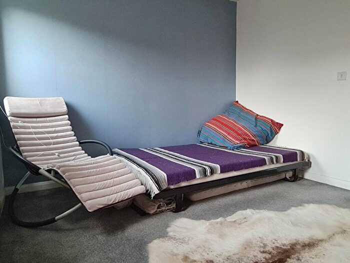 2 Bedroom Apartment For Sale In The Tanneries, Glastonbury, BA6