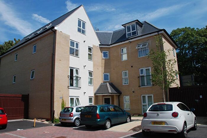 1 Bedroom Flat To Rent In Lindoe Close, Banister Park, Southampton, SO15