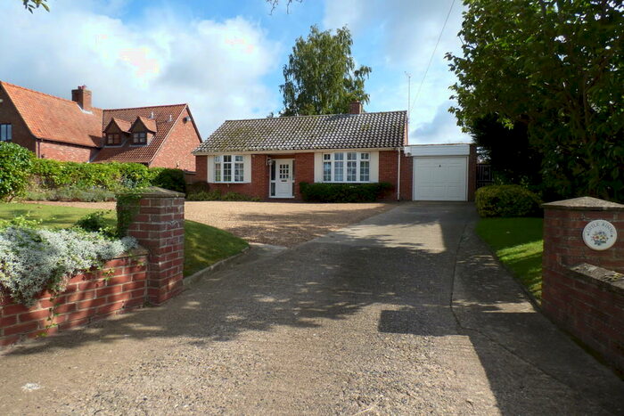 2 Bedroom Detached Bungalow To Rent In Higham Road, Tuddenham, IP28