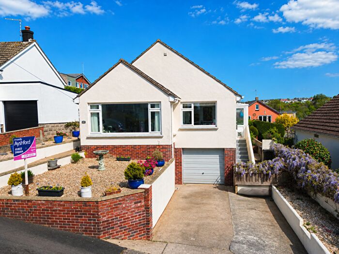3 Bedroom Detached Bungalow For Sale In Windmill Road, Preston, Paignton, TQ3