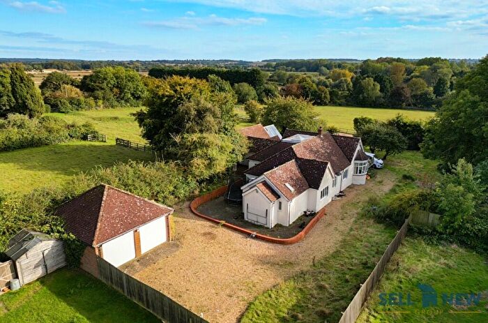 5 Bedroom Detached Bungalow For Sale In ** Substantial Plot & Bungalow On . Acre Plot** Water Lane, MK41