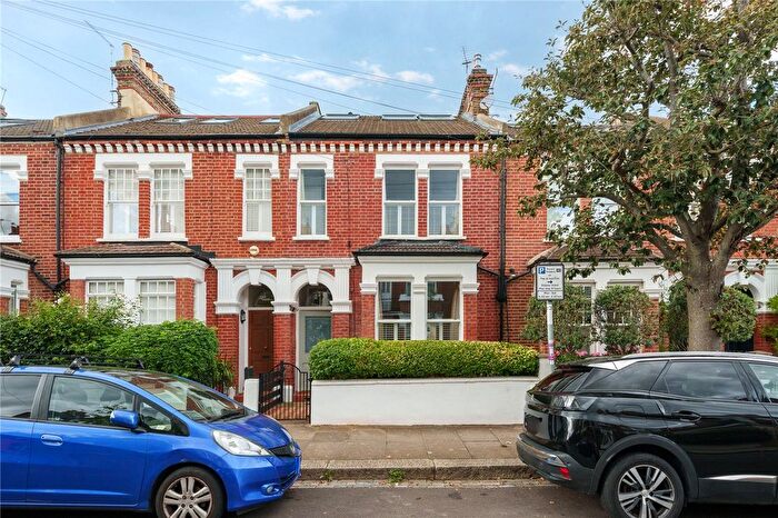 5 Bedroom Terraced House For Sale In Wymond Street, London, SW15