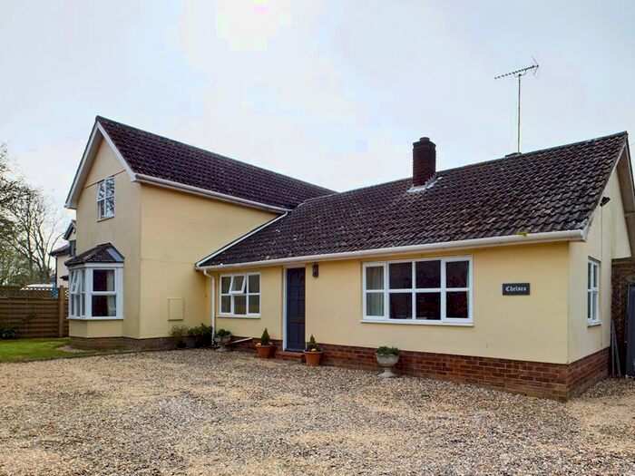 4 Bedroom Detached House For Sale In The Green, Hessett, Bury St. Edmunds, IP30