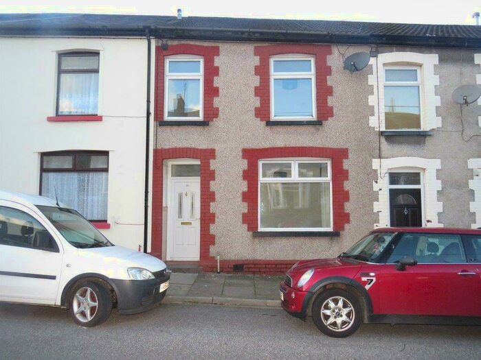 Houses to rent in Cilfynydd, CF37, Rhondda Cynon Taff