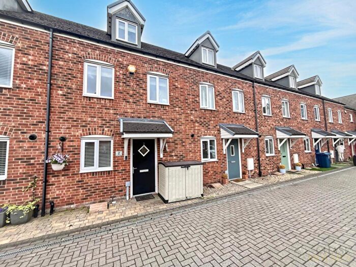 3 Bedroom Terraced House For Sale In Cressida Gardens, Hebburn, NE31