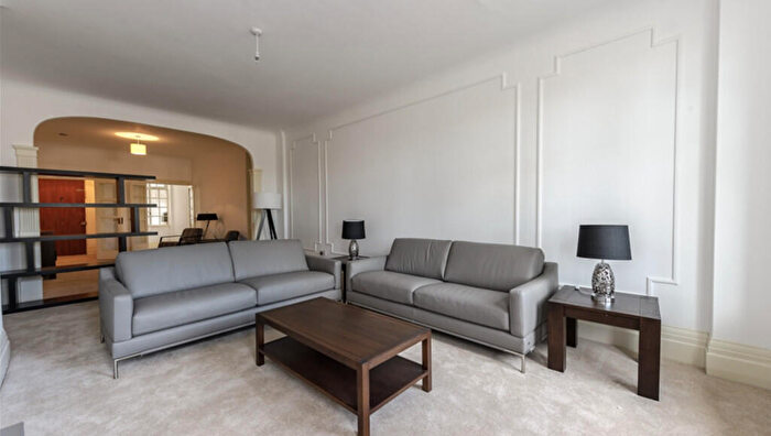 5 Bedroom Apartment To Rent In Strathmore Court, Park Road, St Johns Wood, NW8
