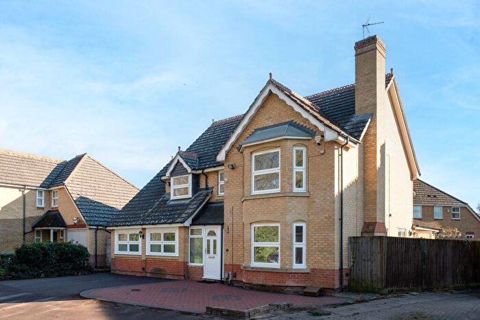 6 Bedroom Detached House For Sale In Bosworth Road, Cambridge, CB1