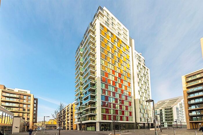 1 Bedroom Flat To Rent In Enterprise Way, Wandsworth, SW18