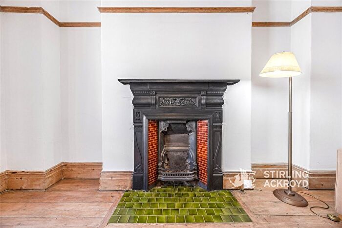 1 Bedroom Flat To Rent In Langham Street, London, W1W
