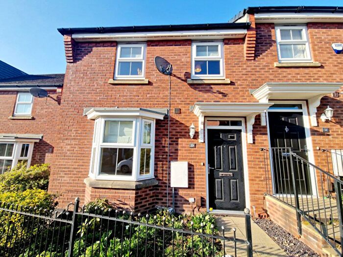 3 Bedroom House To Rent In Longshaw Lane, BB2