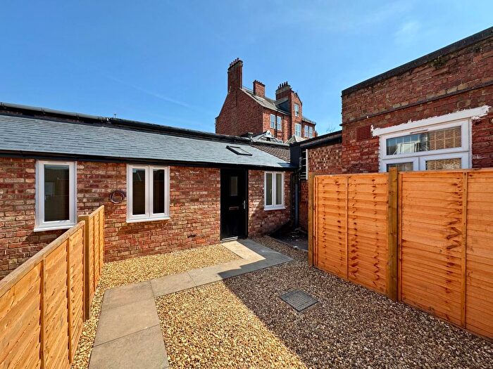 1 Bedroom Studio To Rent In Alfred Street, Rushden, NN10