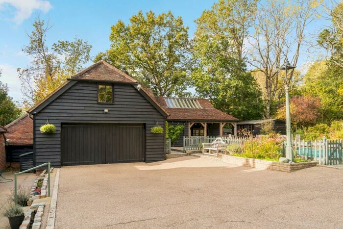 1 Bedroom Apartment To Rent In Hedgerley Lane Gerrards Cross, SL9