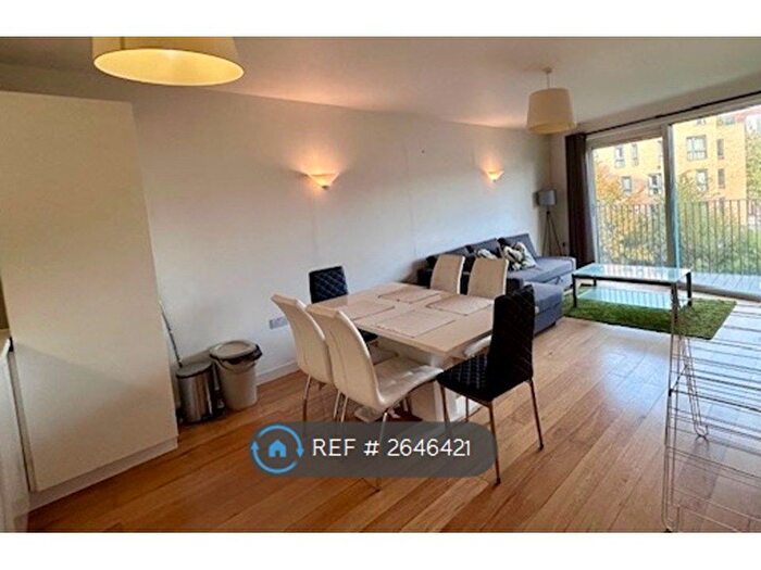 2 Bedroom Flat To Rent In Steedman Street, London, SE17